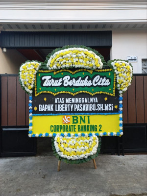 Papan Bunga Duka di Semboro