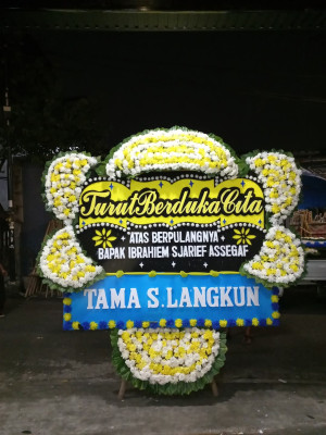 Papan Bunga Duka di Semboro